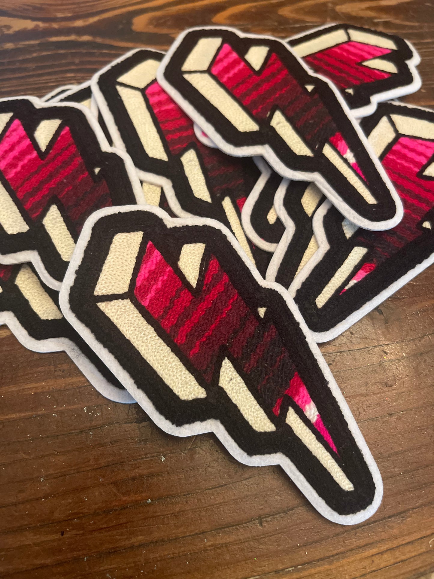 SERAPE CHAINSTITCH BOLT PATCH PINK/RED/WHITE STRIPES ~ BLACK STITCH