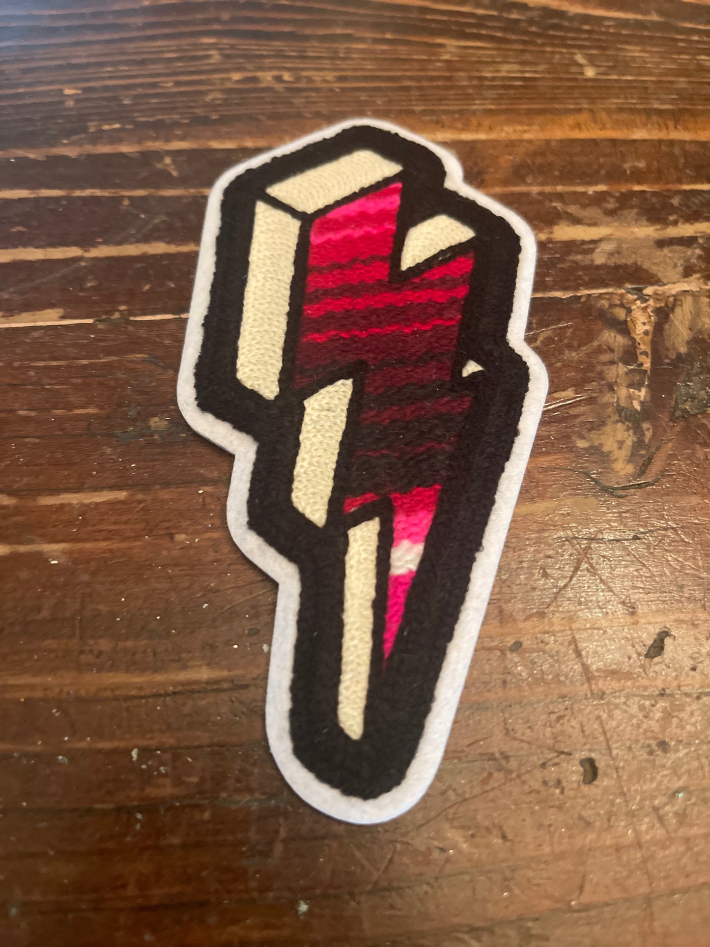 SERAPE CHAINSTITCH BOLT PATCH PINK/RED/WHITE STRIPES ~ BLACK STITCH