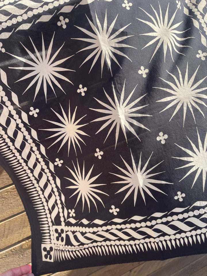 SHRINE BANDANA