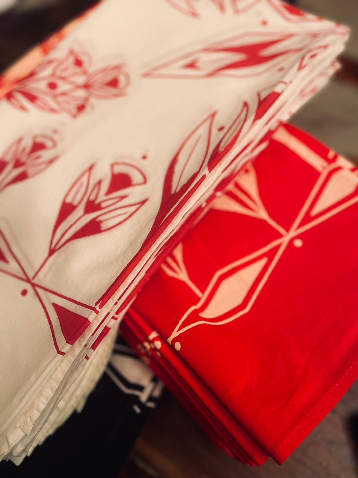 VINTAGE FLOWER BANDANA