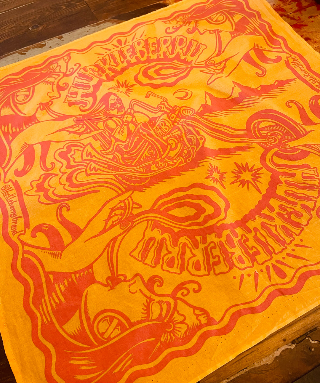 MAKILE RIVERA BANDANA