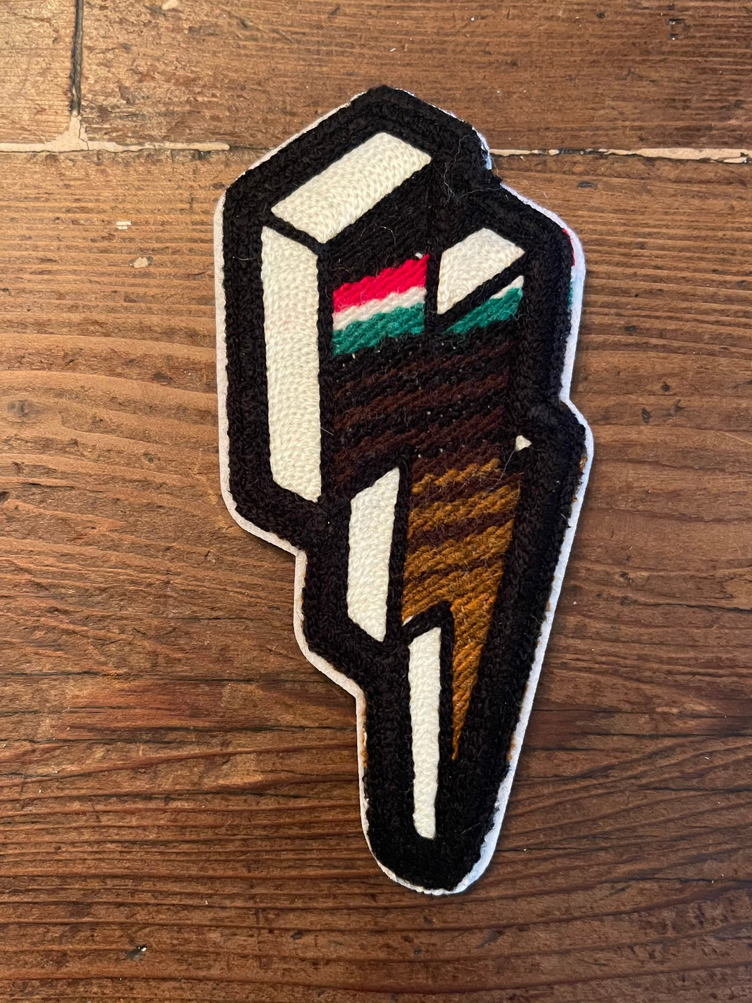 SERAPE CHAINSTITCH BOLT PATCH BROWN SMALL RED STRIPE ~ BLACK STITCH