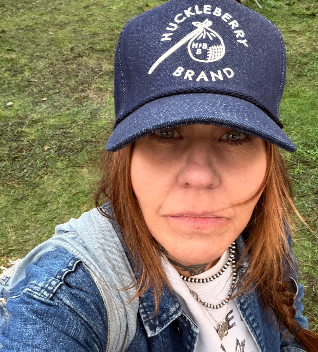 HUCKLEBERRY HOBO TRUCKER HAT