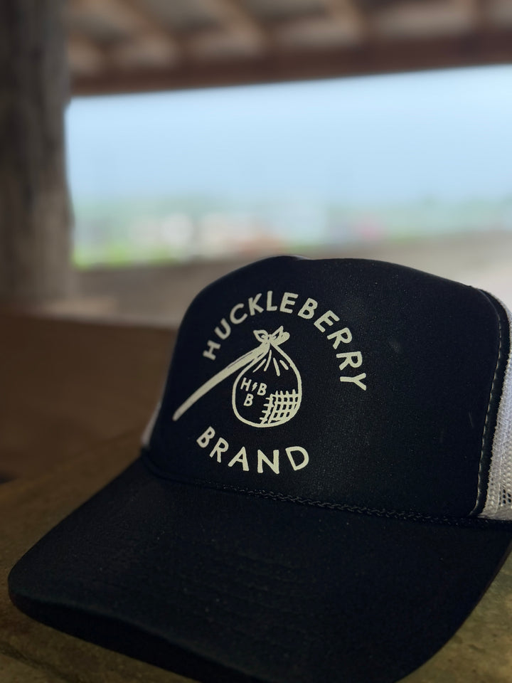 HUCKLEBERRY HOBO TRUCKER HAT
