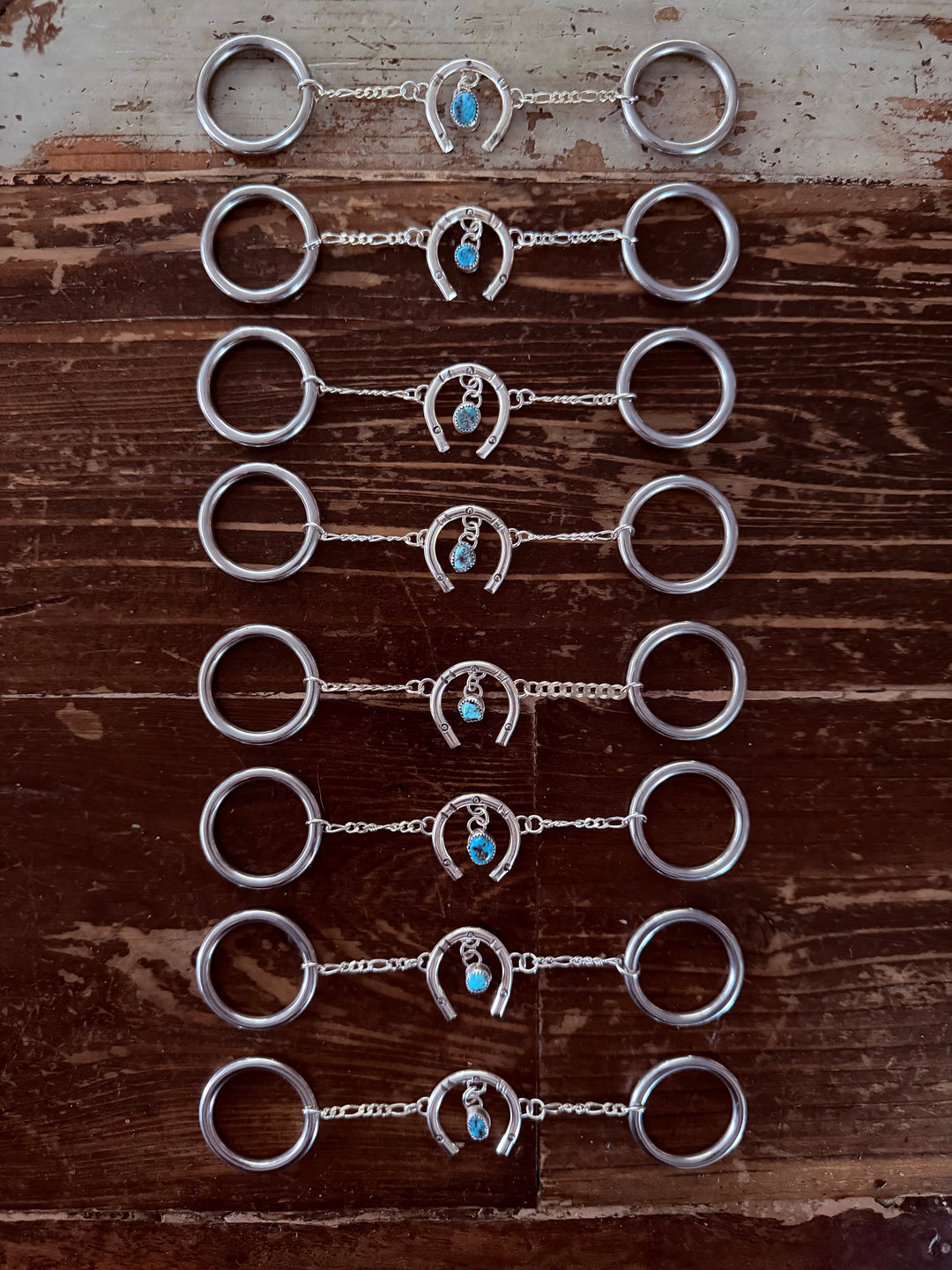 TEETH OF TURQUOISE HORSESHOE