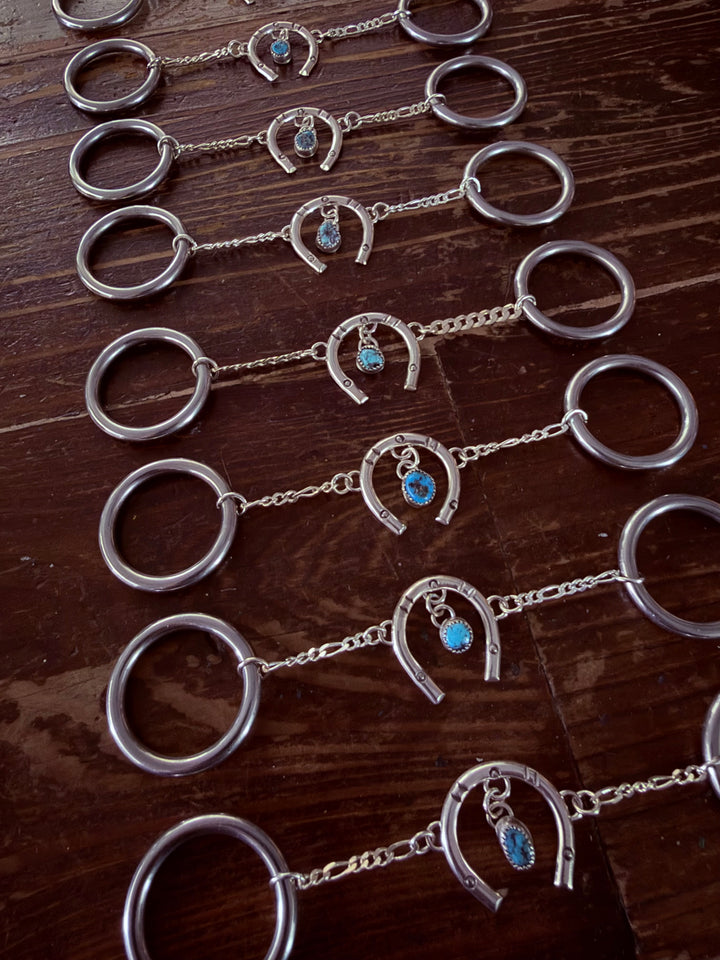 TEETH OF TURQUOISE HORSESHOE
