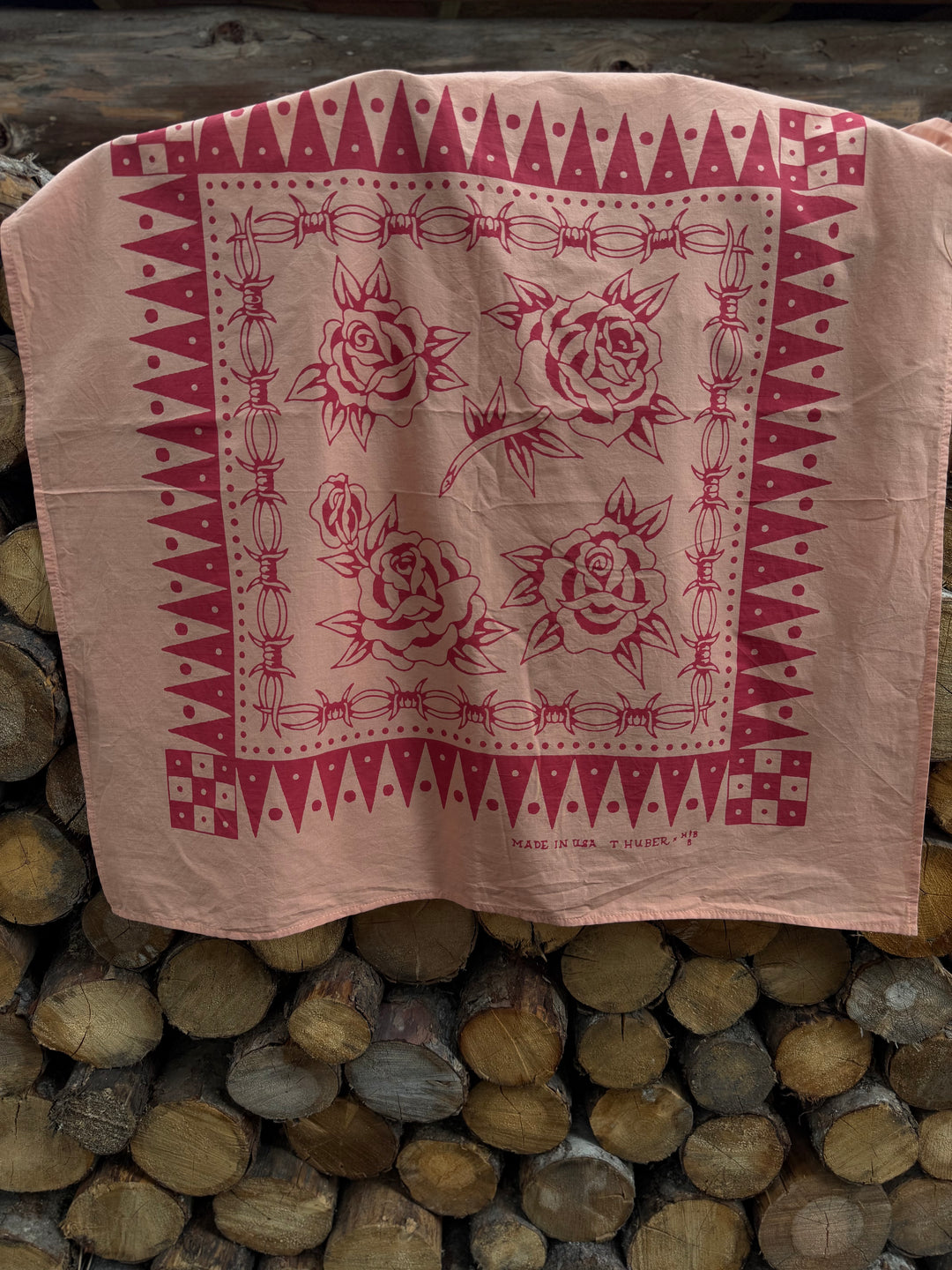 BARBED WIRE ROSES BANDANA