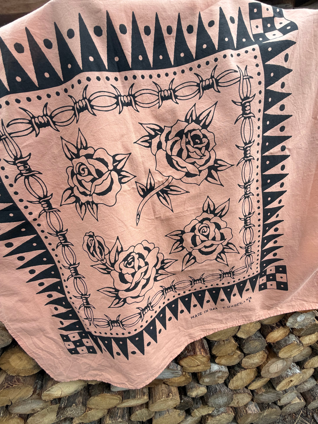 BARBED WIRE ROSES BANDANA