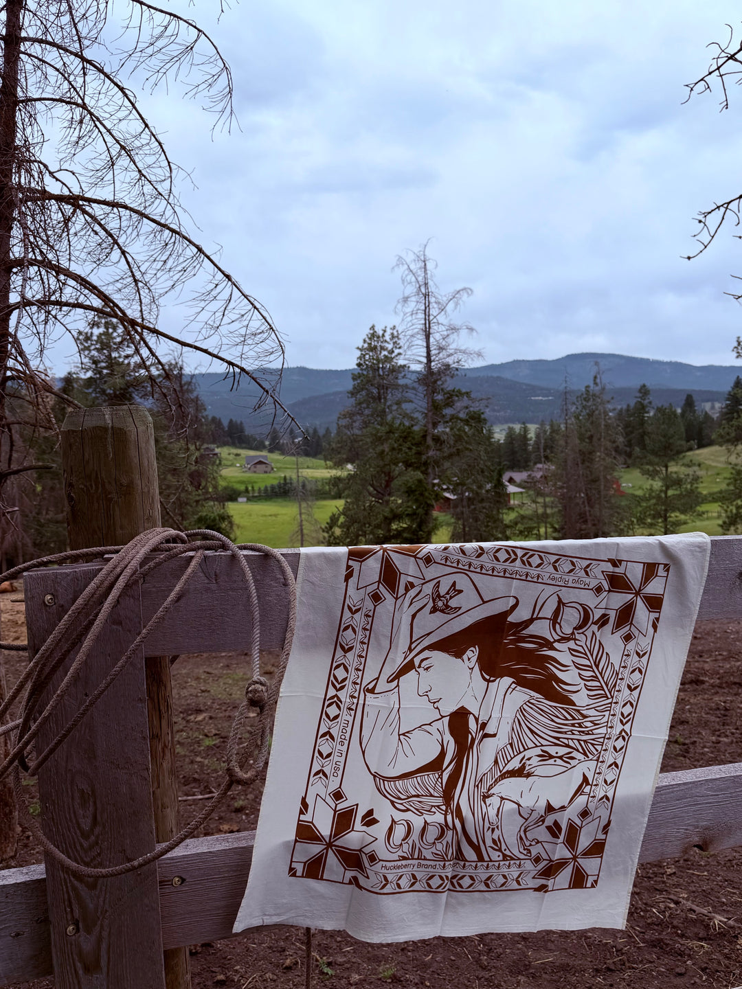 MAYA COWGIRL BANDANA