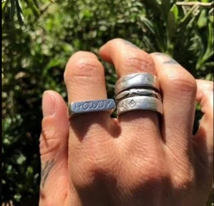SILVER HOWDY RING