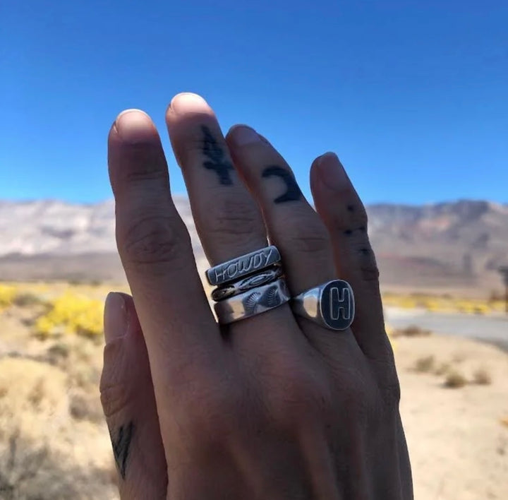 SILVER HOWDY RING