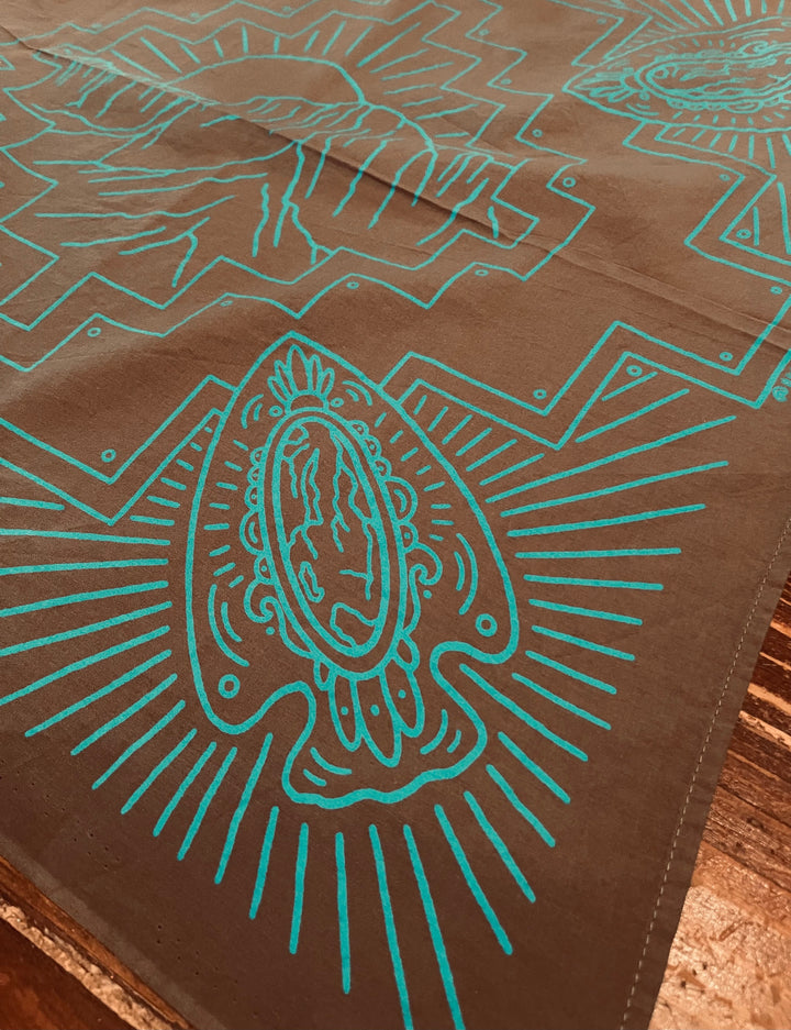 ARROWHEAD BANDANA