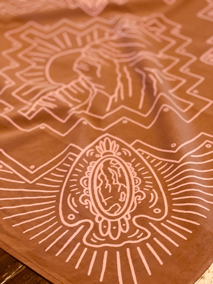 ARROWHEAD BANDANA