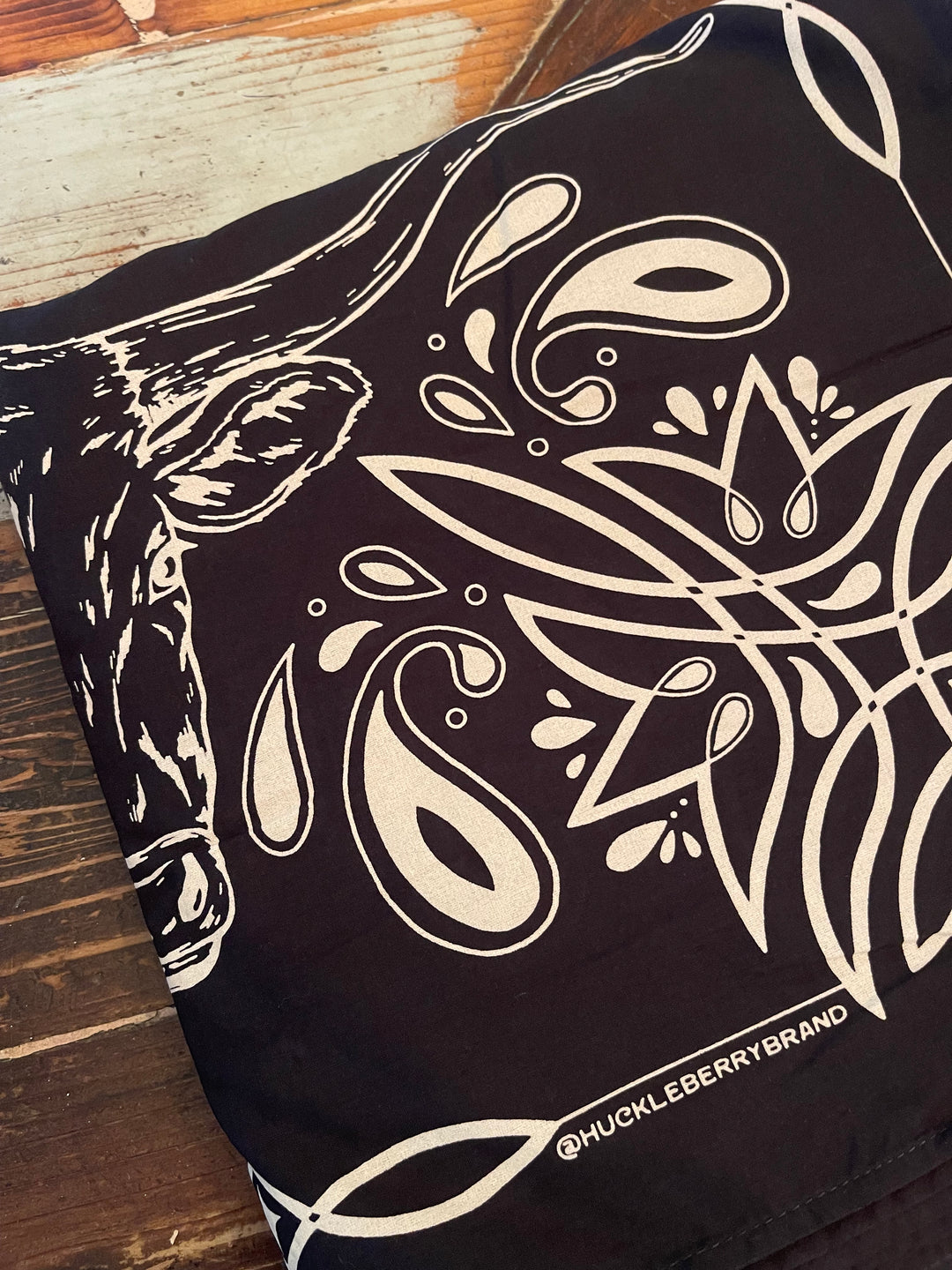 LONGHORN BANDANA