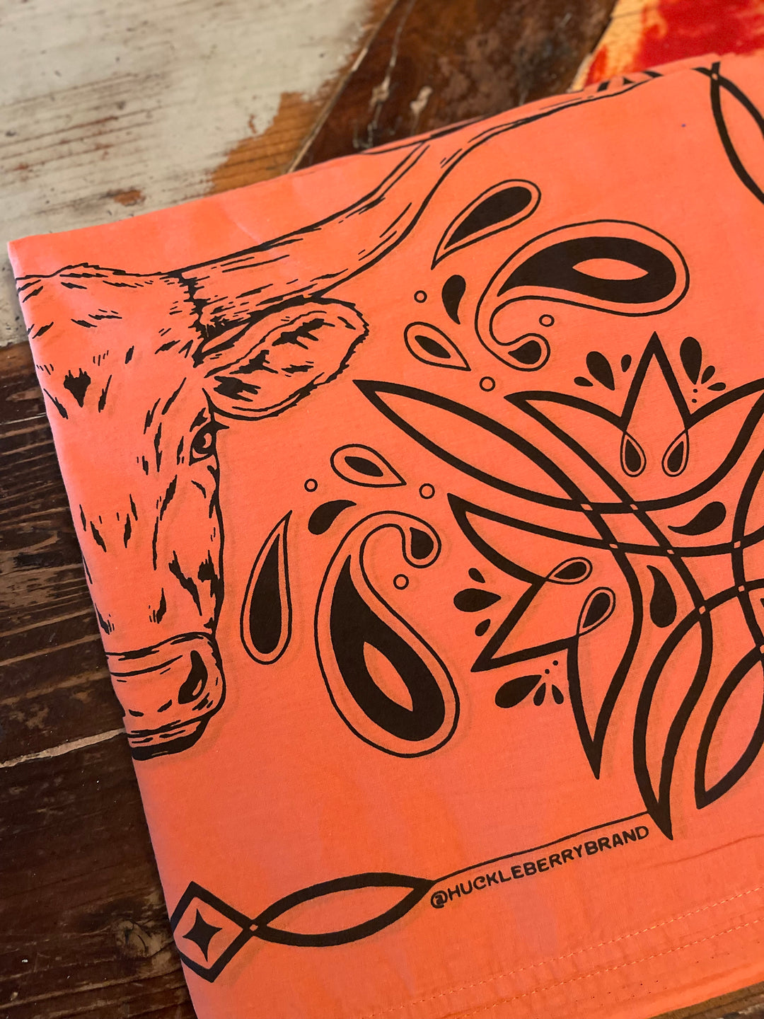 LONGHORN BANDANA