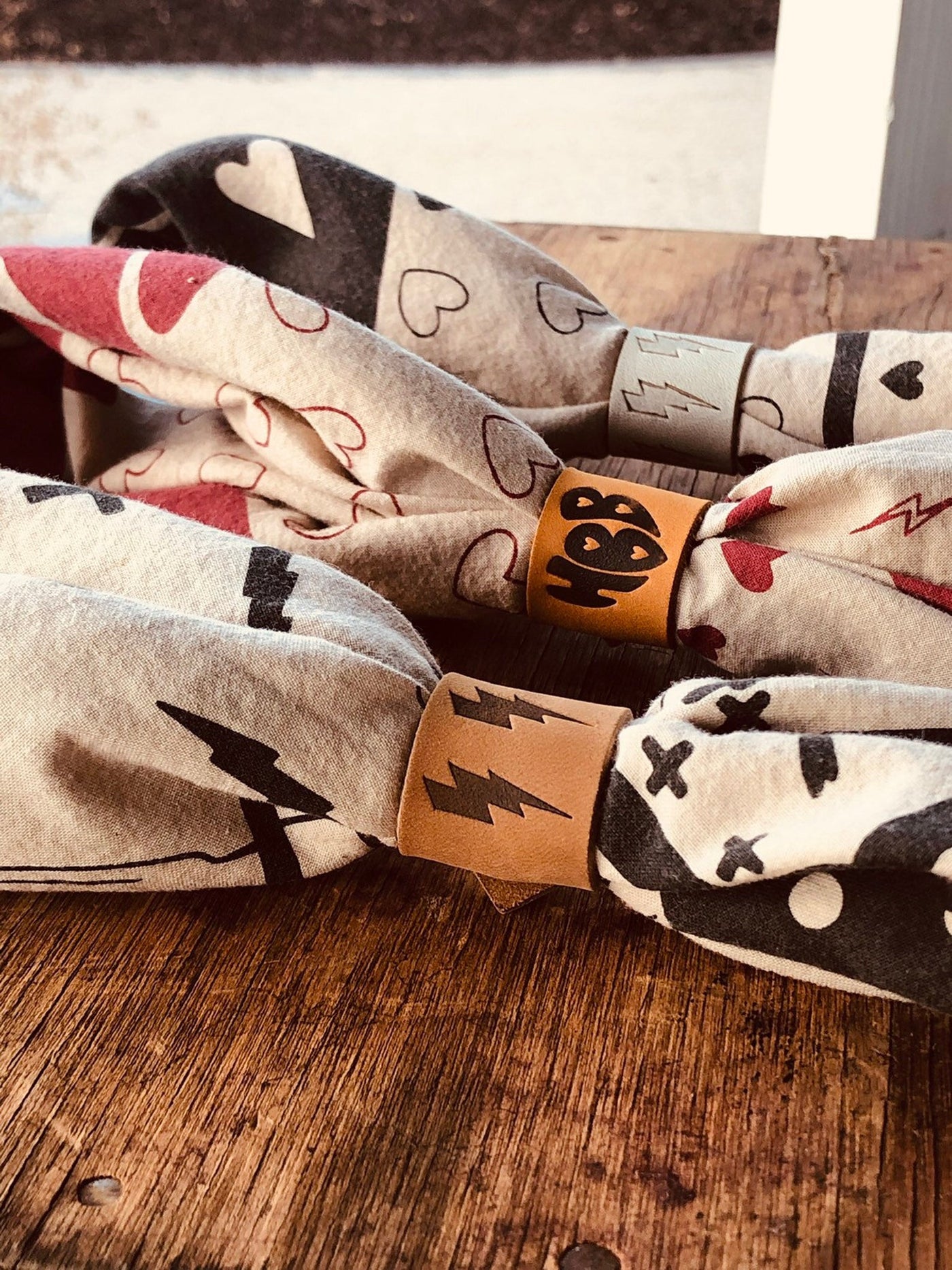 HBB HEART BANDANA SLIDE
